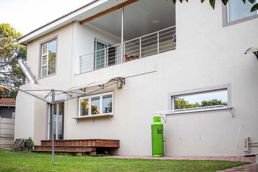 7 Bedroom Property for Sale in Aston Bay Eastern Cape